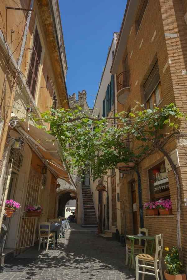 La Casa Del Baluardo Nettuno Giubileo 2025 Villa Bagian luar foto